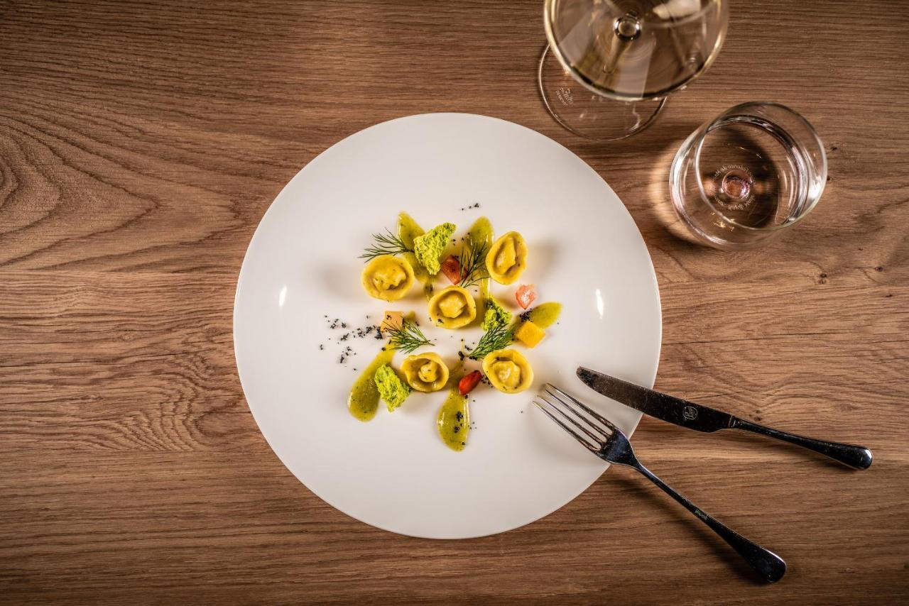 Hotel My Arbor - Dolomites Bressanone Esterno foto A plate of tortellini