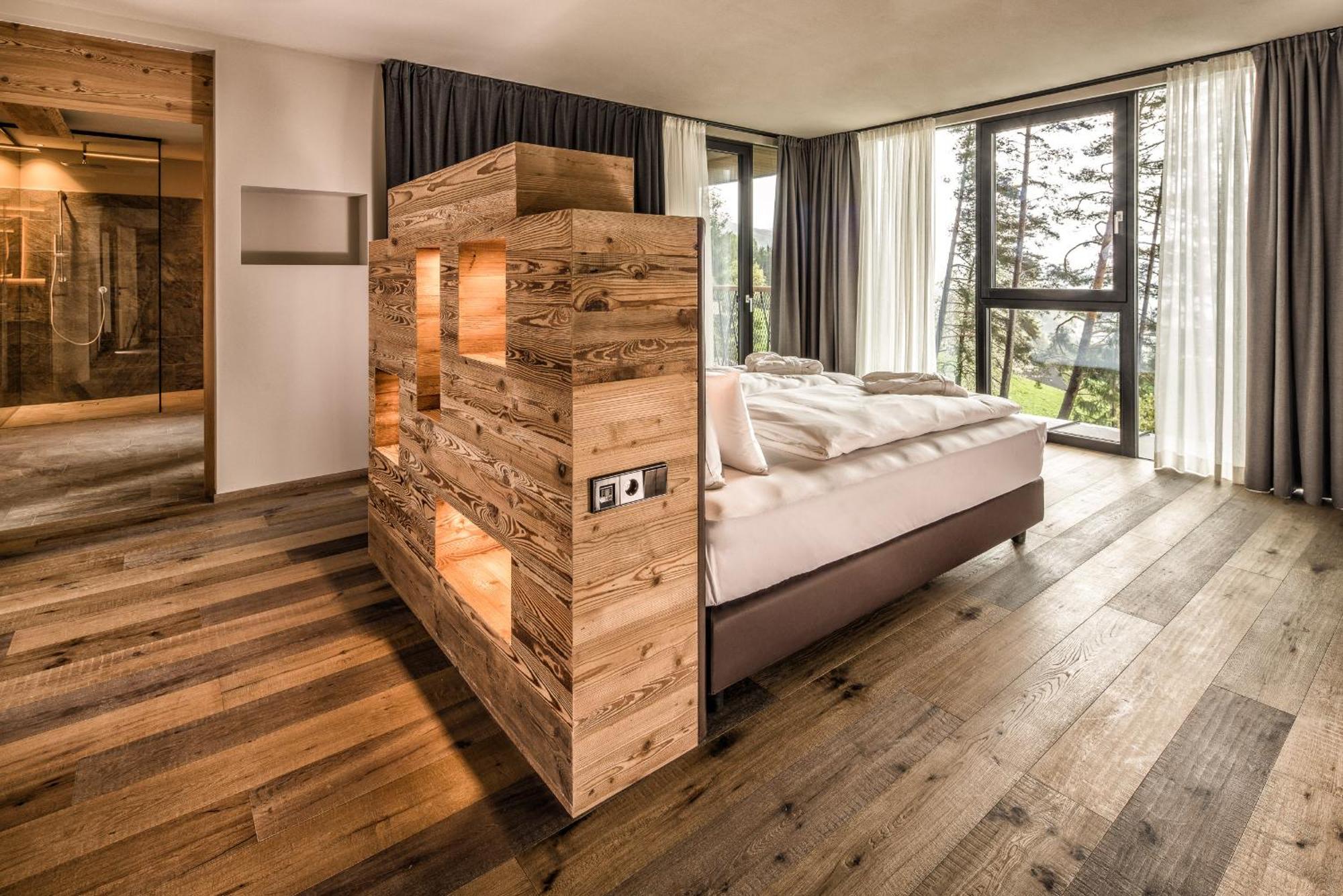 Hotel My Arbor - Dolomites Bressanone Esterno foto A room at the Hotel Axelmannstein