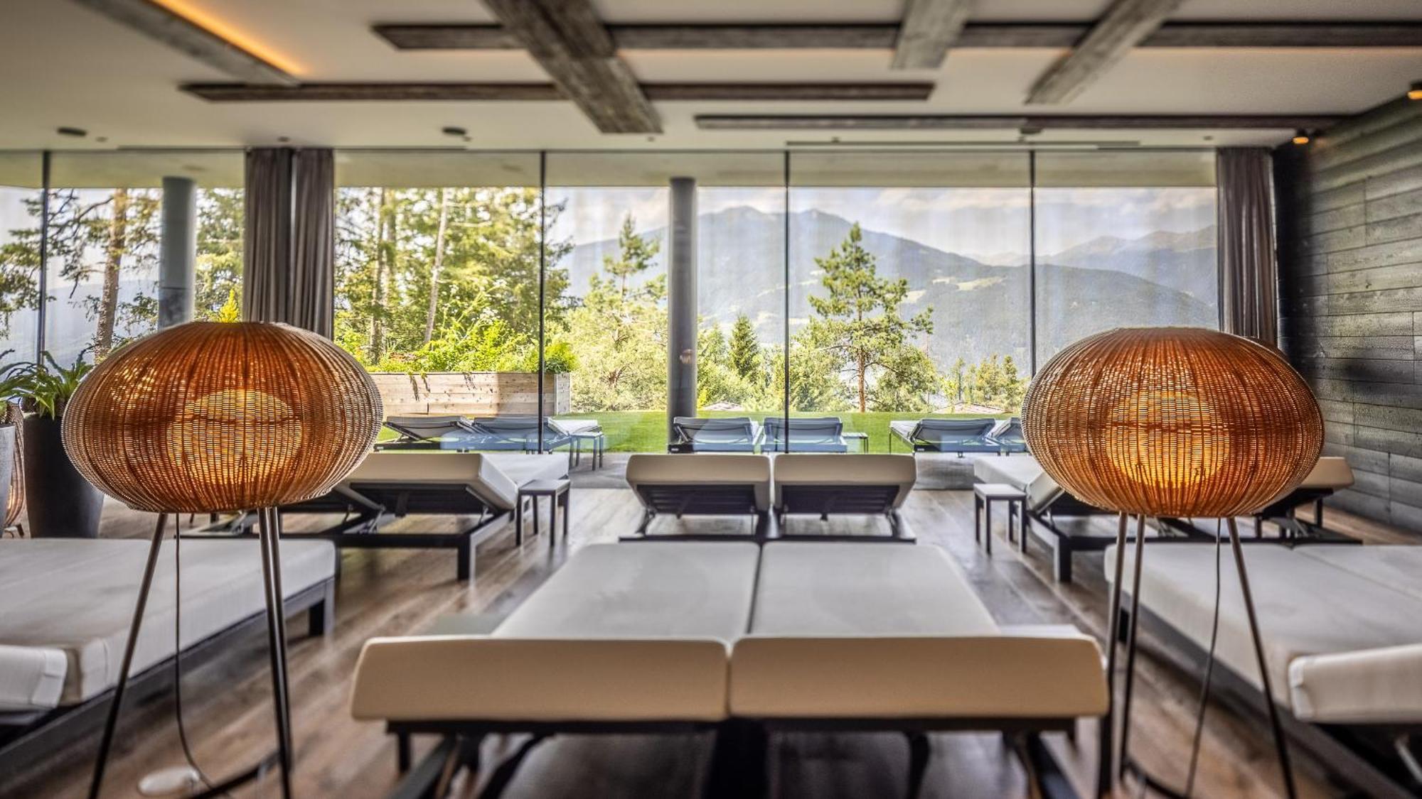 Hotel My Arbor - Dolomites Bressanone Esterno foto The lounge at the airport